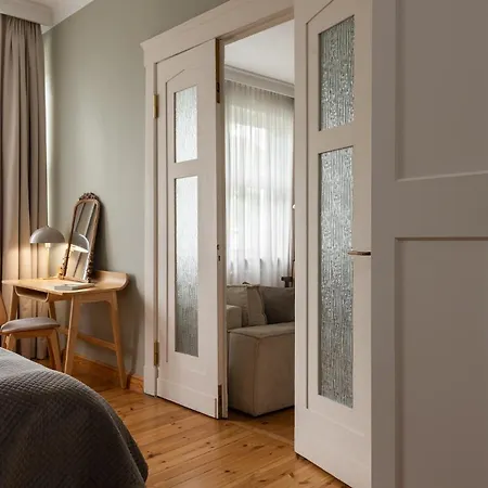 Flatbook - Parkowa, Tylko 2 Minuty Do Plazy Appartement